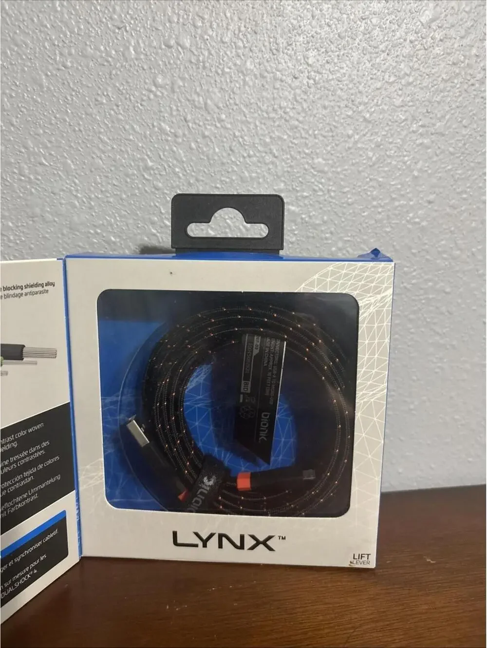 Lynx PlayStation 4 10 Foot Braided Charge & Sync Cable New In Box